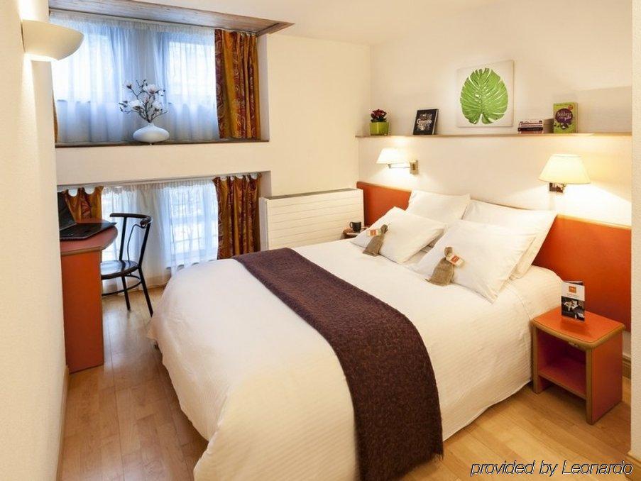 Privilodges Chateau Perrin Grenoble Værelse billede